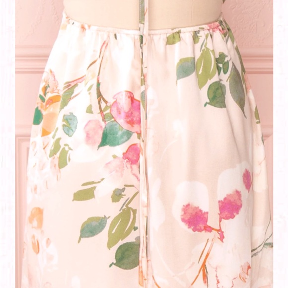 BOUTIQUE 1861 Backless Halter Maxi Dress - Picture 6 of 8